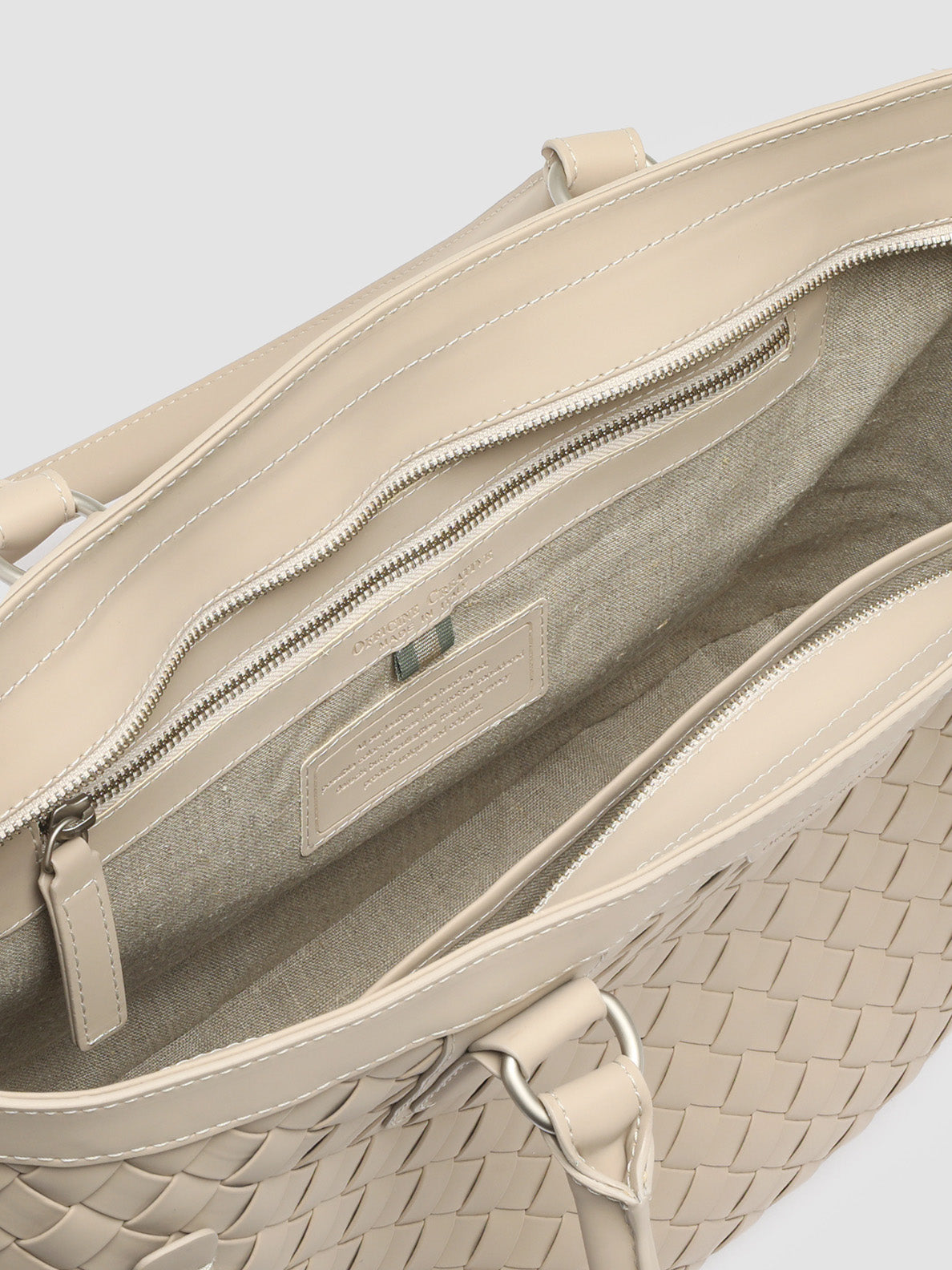 ARMOR/010 GUMMY TAUPE