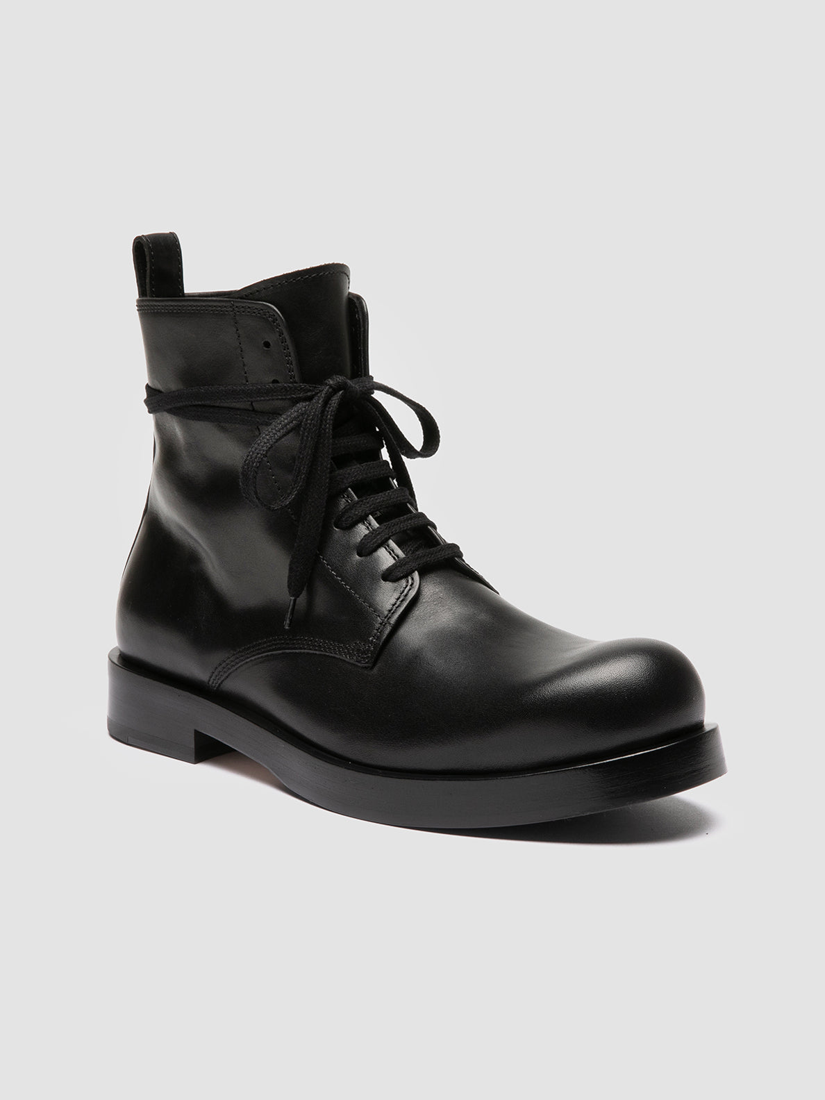 BULLA/002 SPALLA NERO