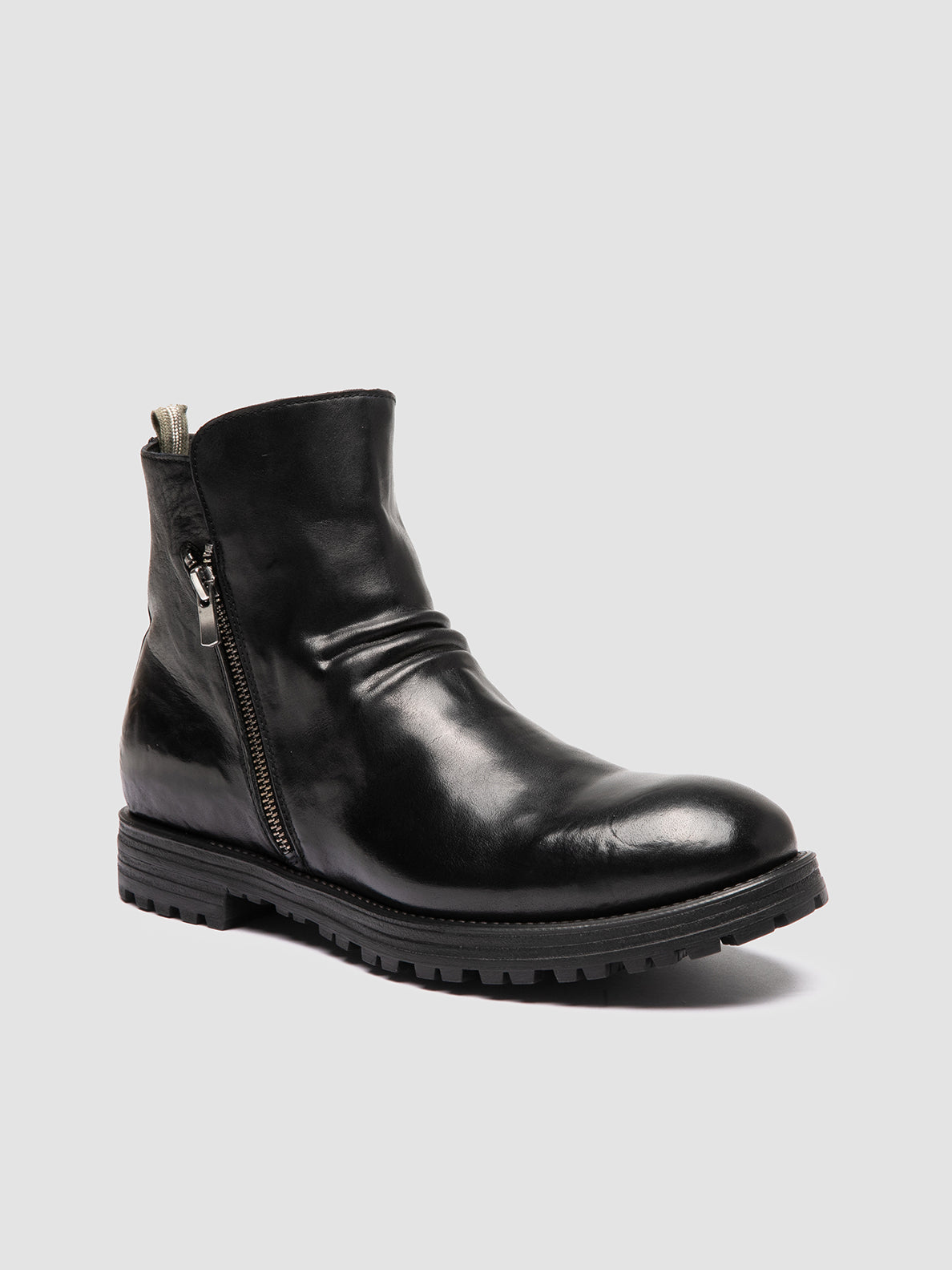 ISSEY RUBBER/009 NOVAK T. NERO