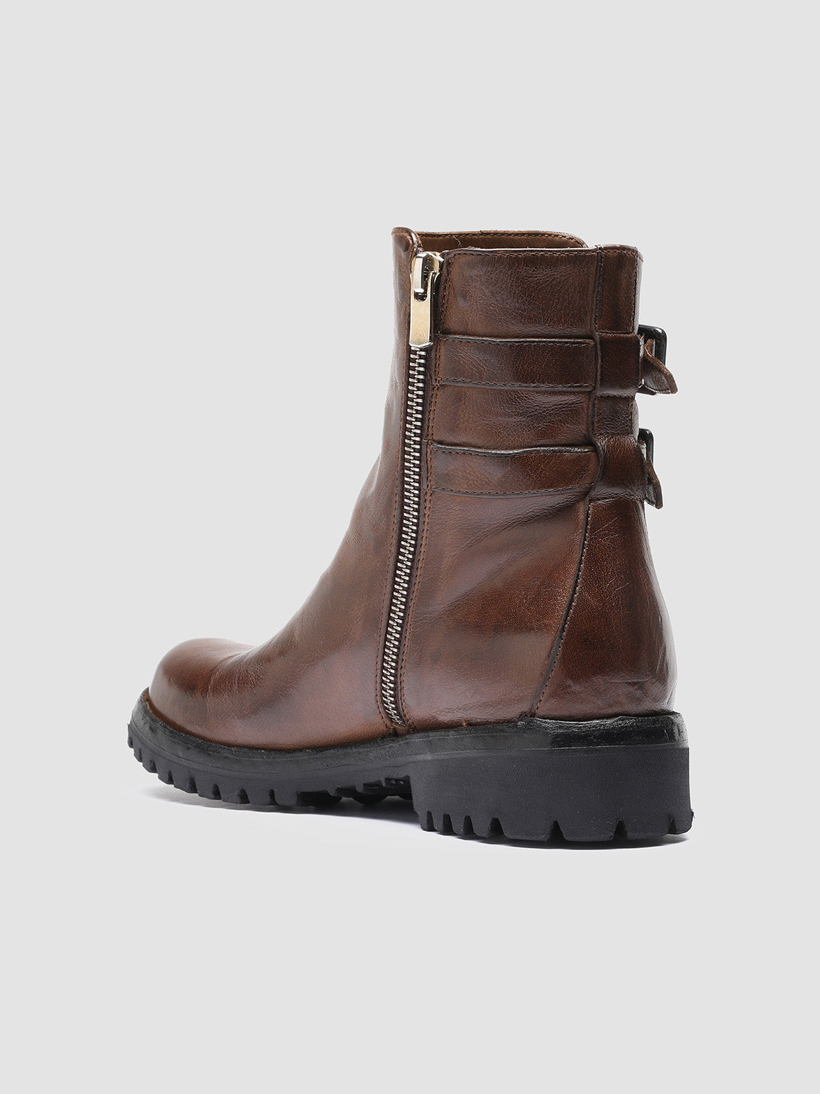 LORAINE/002 IGNIS T. CIGAR