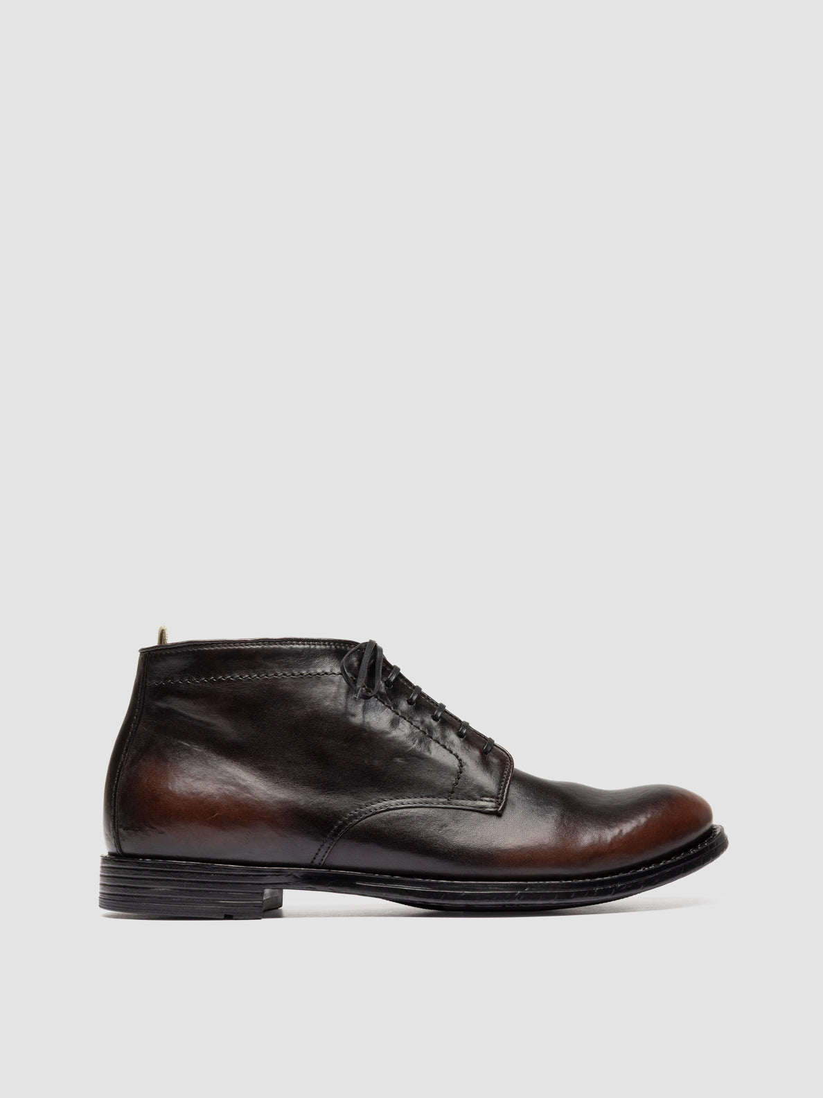 OCUMAVI072SPO20WA29_1.JPG