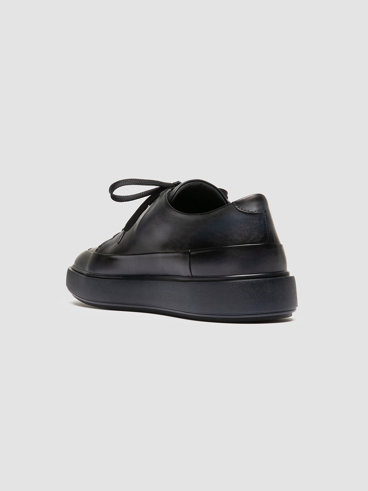 RELEASE/001 AERO BUTTERO NAP. TONAL BLU MARINE